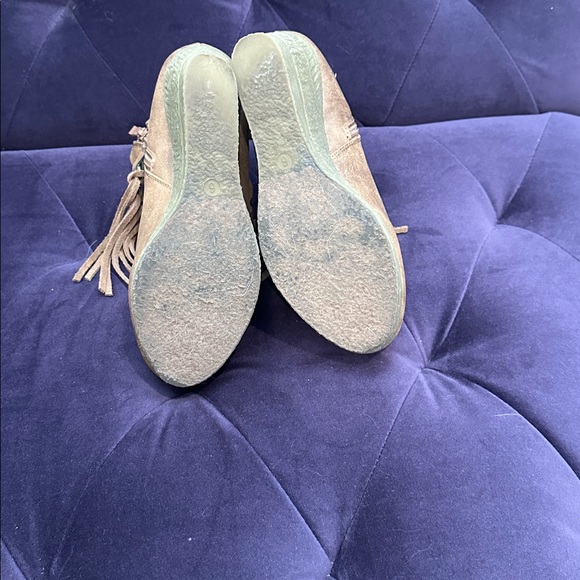 Sbicca Brown Fringe Wedge Ankle Boots - Picture 2 of 9